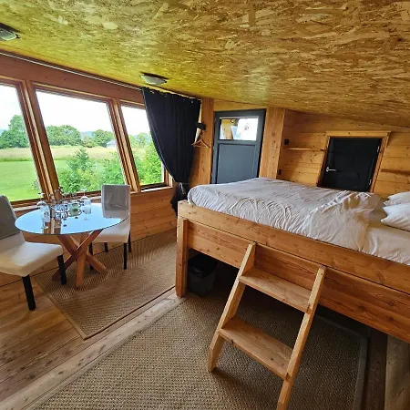 Logis Crozas La Poupe Panzió